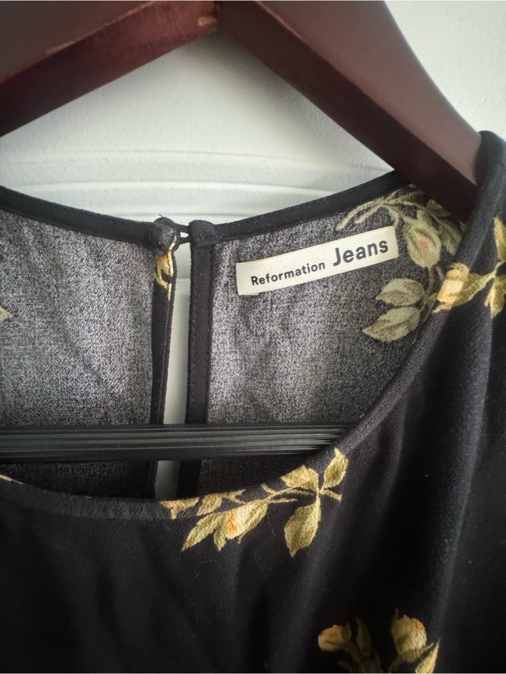 Reformation Jeans Black Floral Round-Neck Top